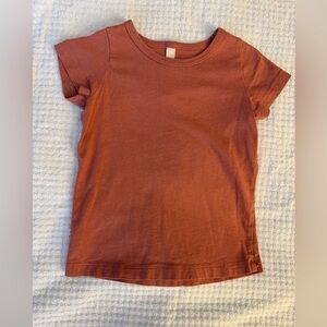 Childhoods Clothing basic tee. Size: 2T. Color: Redwood